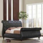 легло Chesterfield в черен цвят