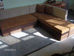 роскошный диван с отдыха на закате