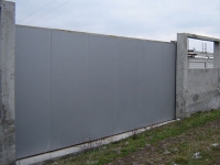 Плъзгаща врата