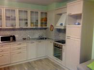 Мебели за кухня от MDF естествен фурнир и ясен