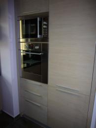 Качествени мебели за кухня от MDF естествен фурнир и дъб