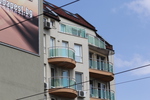 парапети за балкони от инокс и стъкло
