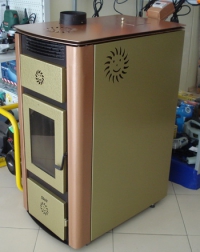 Пелетна камина с водна риза 12 kW