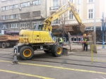 Извършване на изкопни работи с багер