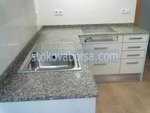 сталкиваются при заказе кухни с мрамором