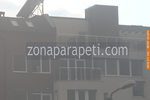 парапети за балкони от стъкло и неръждаема стомана